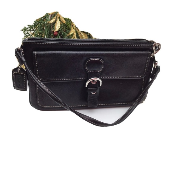 coach black leather wristlet. - Picture 1 of 10